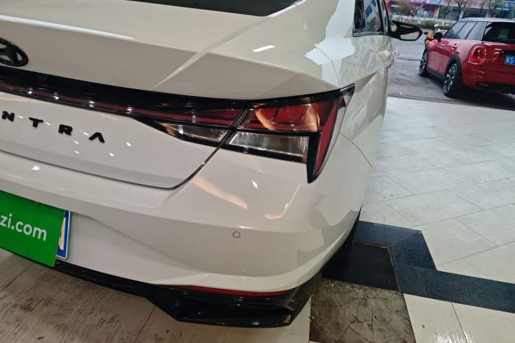 Used Hyundai Elantra 2022 1.5L CVT LUX Prestige Edition