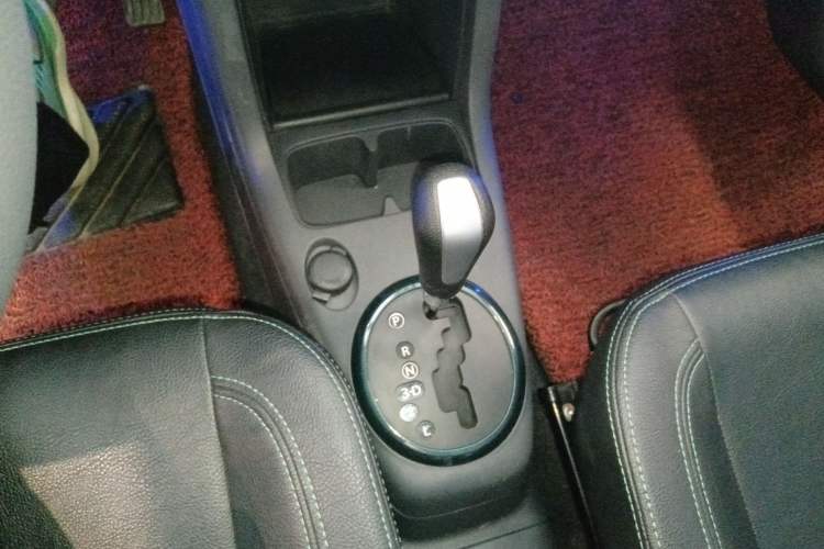 Used Suzuki Swift 2016 1.5L Automatic Fashionable Coolplay Edition
