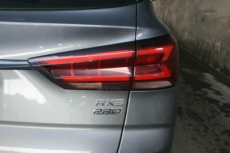 Used Roewe RX3 2021 PRO 1.6L Manual Flagship Model
