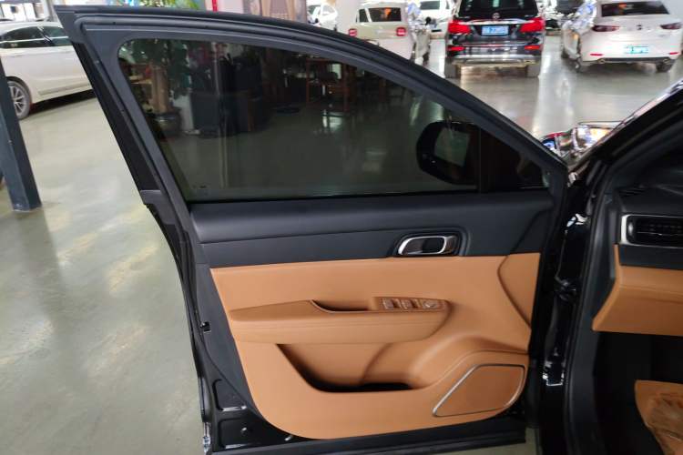 Used Li Auto ONE 2021 Extended-Range 6-Seater Version
