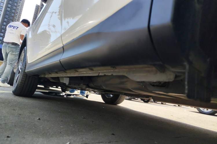 Used Toyota RAV4 2015 2.0L CVT Four-Wheel Drive New Edition
