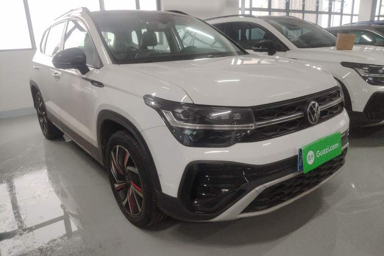 Used Volkswagen Tharu 2024 300TSI Two-Wheel-Drive Moon Luxury Edition