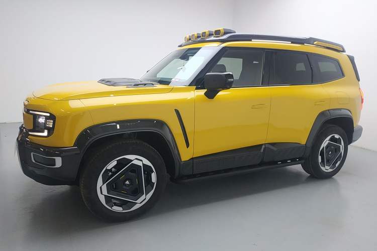 Used  G318 2025 Worry-Free Adventure Edition Four-Wheel Drive Secret Realm Version