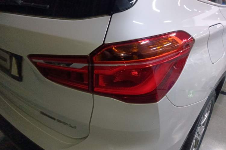 Used BMW X1 2019 sDrive20Li Leading Model
