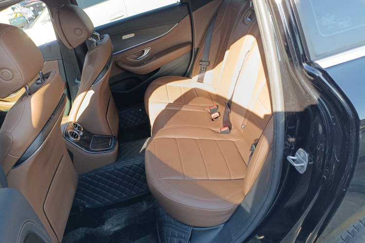 Used Mercedes-Benz E-Class 2021 Facelift E 260 L Sport Edition
