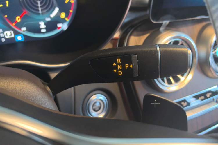 Used Mercedes-Benz GLC 2021 GLC 300 L 4MATIC Luxury Model