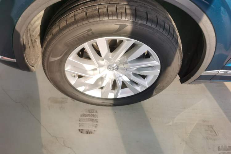 Used Volkswagen Touareg 2019 2.0 TSI Ruiyi Edition China V Standard
