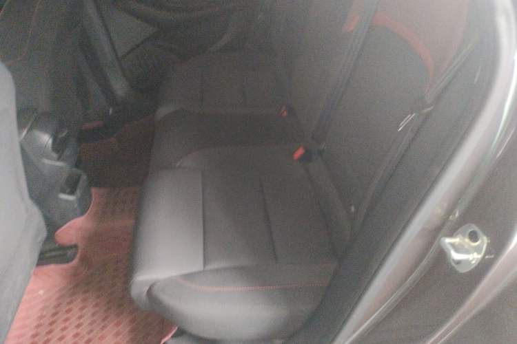 Used MG 5 2023 180 DVVT Manual Fashion Edition
