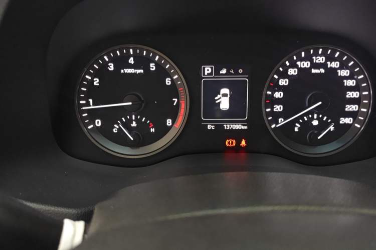 Used Hyundai Tucson 2015 1.6T Dual-Clutch Two-Wheel-Drive Smart Model