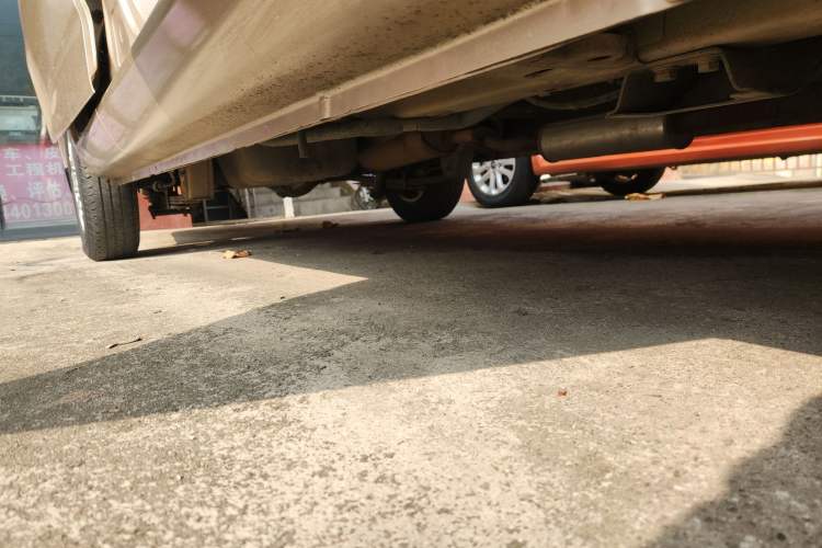 Used Wuling Rongguang V 2016 1.2L Standard Version
