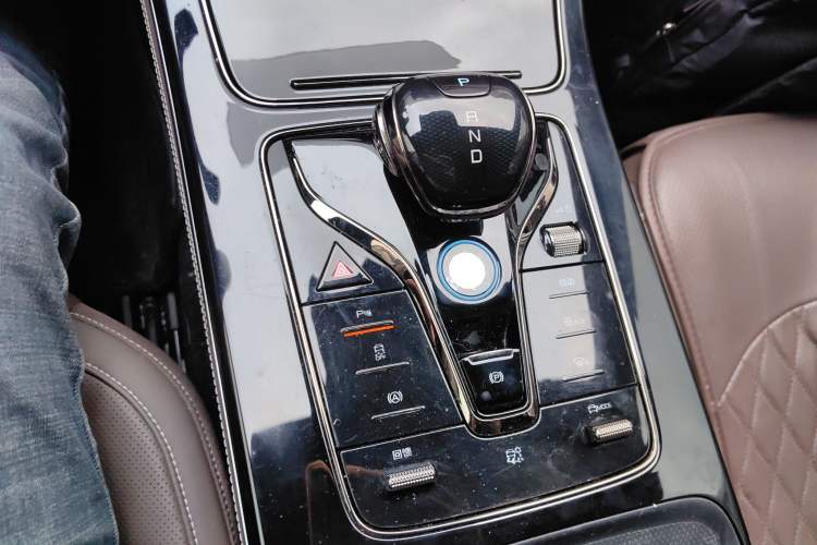 Used BYD Han 2023 EV Champion Edition 506KM Front-Wheel-Drive Premium Model
