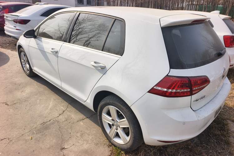 Used Volkswagen Golf 2016 1.6L Automatic Comfort Model
