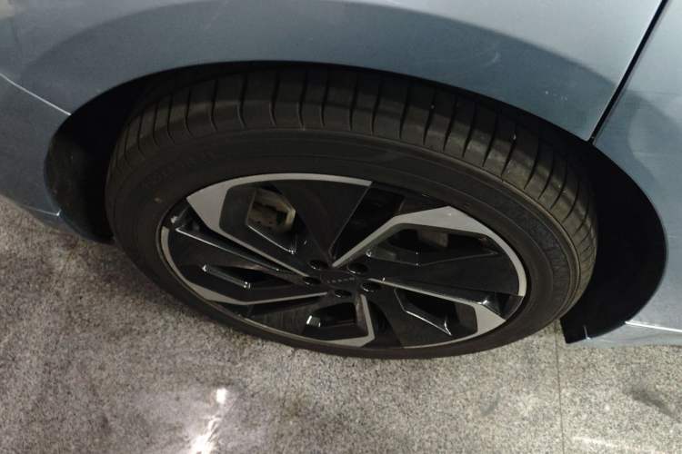 Used Zeekr 001 2021 Ultra-Long Range Dual-Motor YOU Version