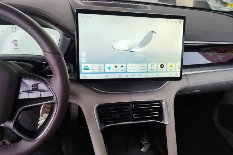 Used BYD Song PLUS New Energy 2025 DM-i 112KM Prestige Model
