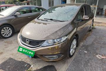 Used Honda Jade 2013 1.8L automatic Comfort version 5 seats