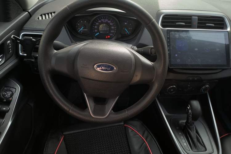 Used Ford Escort 2019 Revised 1.5L Automatic ZhiXiang Version (Tire Pressure Monitoring) China VI Standard