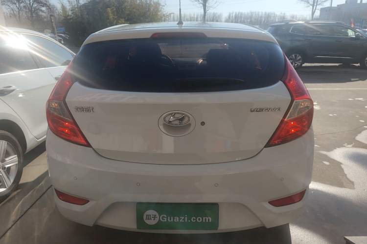 Used Hyundai Verna Ray 2014 1.4L Automatic GLX