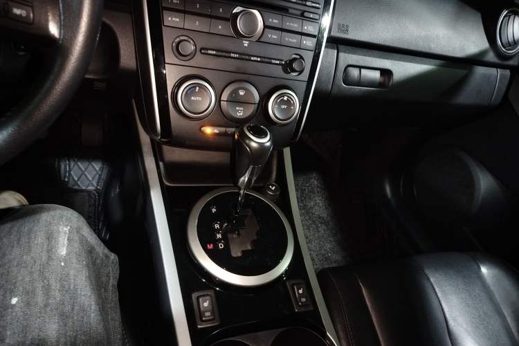 Used Mazda CX-7 2014 2.5L 2WD Luxury Edition
