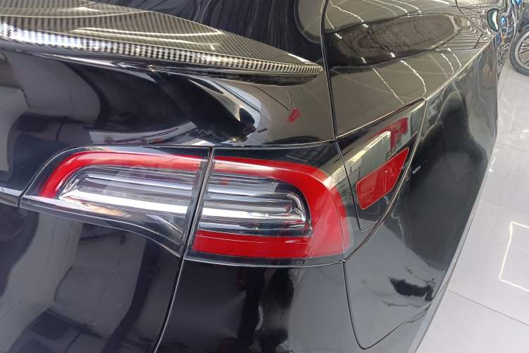 Used Tesla Model Y 2021 Standard Range Rear-Wheel Drive Version
