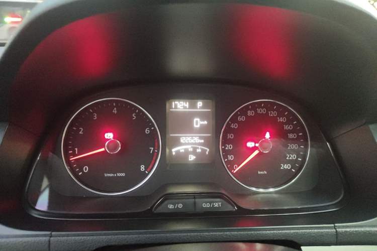 Used Volkswagen Lavida 2013 Restyled Classic 1.6L Automatic Comfort Edition