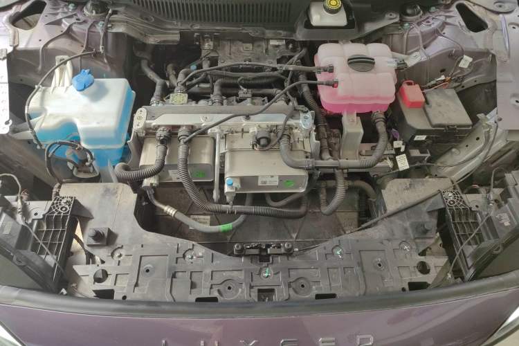 Used Hima Luxeed S7 2025 855 km Max
