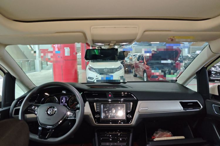 Used Volkswagen Touran 2021 Touran L 280TSI DSG Comfort Edition 7 Seats
