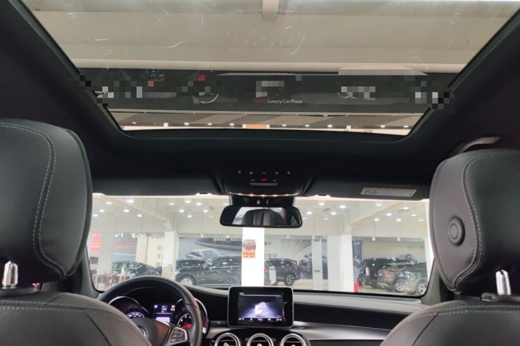 Used Mercedes-Benz GLC 2017 GLC 260 4MATIC Luxury Model
