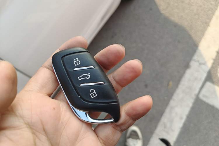 Used Roewe i5 2020 1.5L Manual 4G Connect Leehao Flagship Edition
