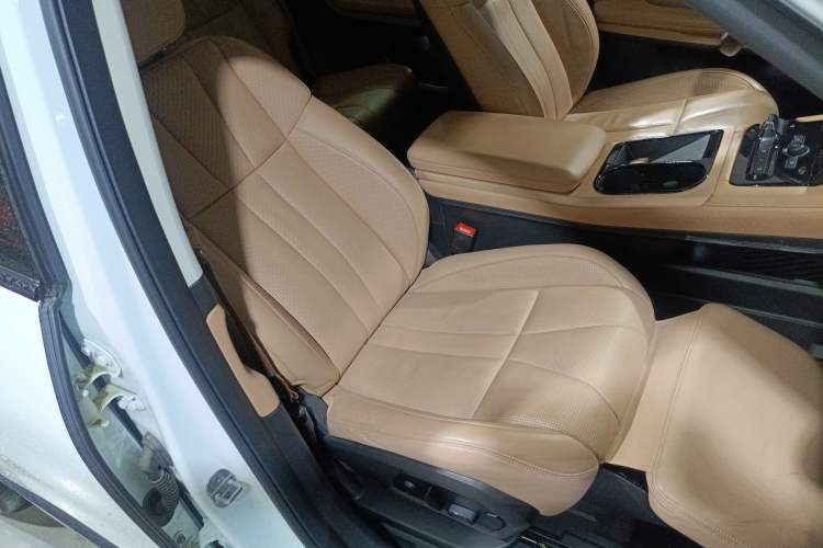 Used Nio ES8 2018 Founder Edition
