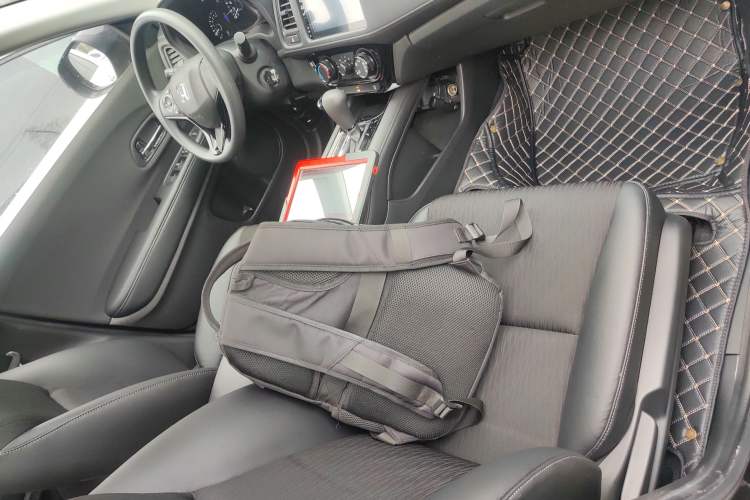 Used Honda Vezel 2019 1.5L CVT Pioneer Edition China VI