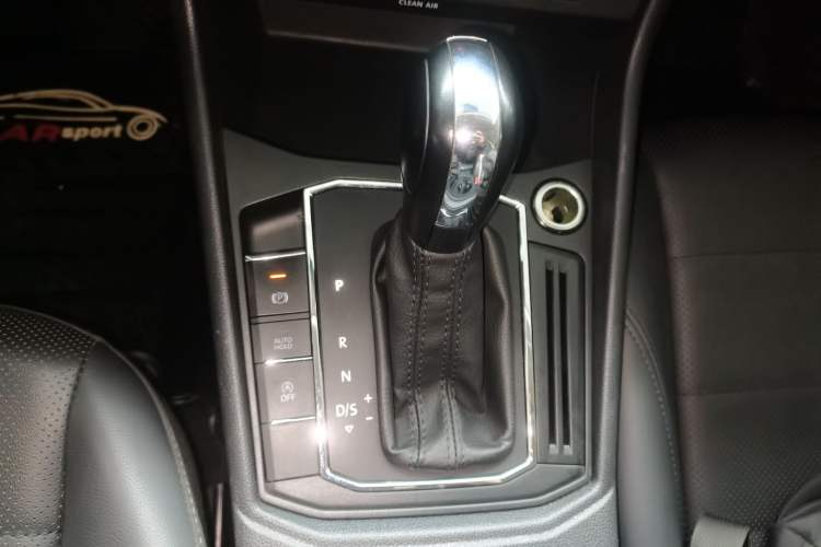 Used Volkswagen Lavida 2019 1.5L Automatic Comfort Edition China VI Standard