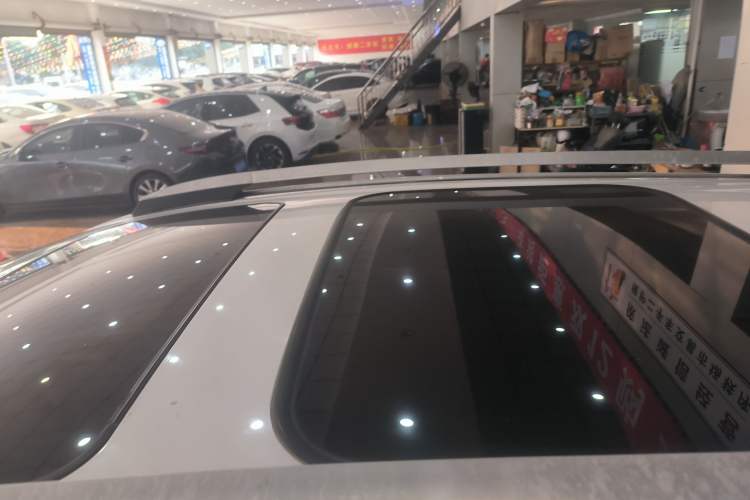 Used Toyota RAV4 2015 2.5L Automatic 4x4 Elite Edition
