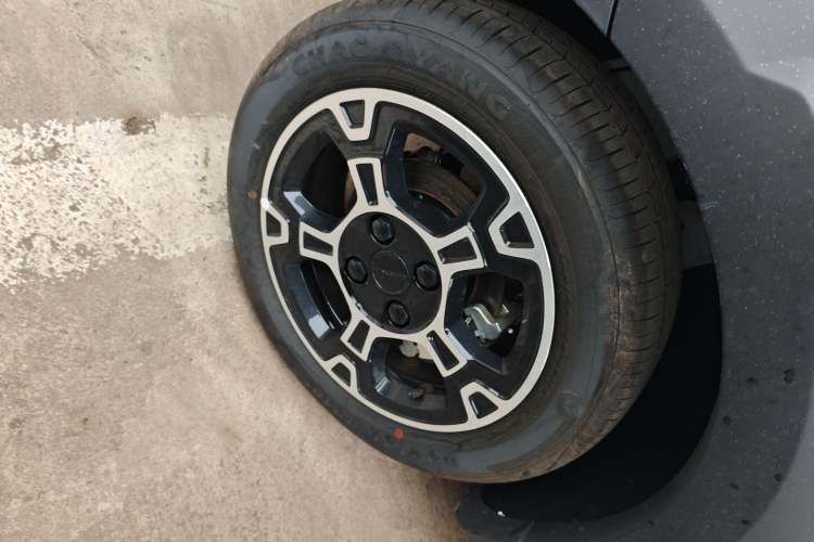 Used  Panda 2025 210km Panda Rider
