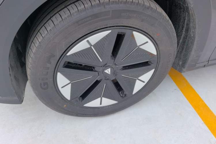 Used Deepal S07 2025 Deepal 520Max AD PRO Pure Electric Model with Advanced Driving Assist