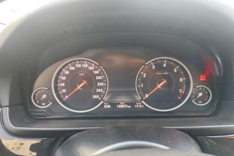 Used BMW 5 Series 2017 525Li Leading Model
