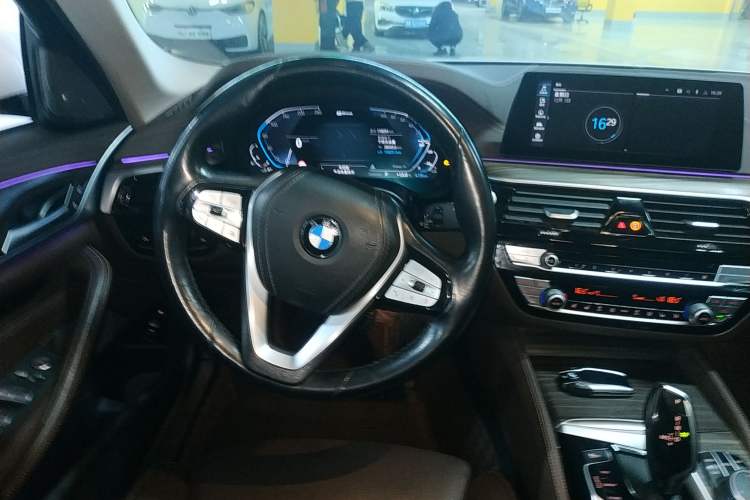 Used BMW 5 Series New Energy 2020 Mileage Upgrade Version 530Le Pioneer Edition

