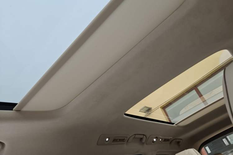 Used Denza D9 2022 DM-i 970 Four-Wheel Drive Flagship Model