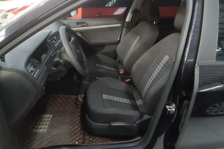 Used Volkswagen Lavida 2019 Lavida Start 1.5L Automatic Trendy Version China VI Standard
