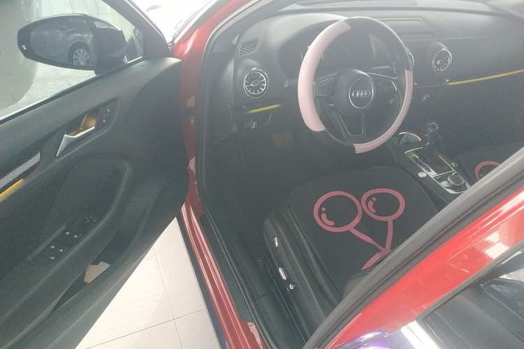 Used Audi A3 2018 30th Anniversary Edition Sportback 35 TFSI Ambition Model
