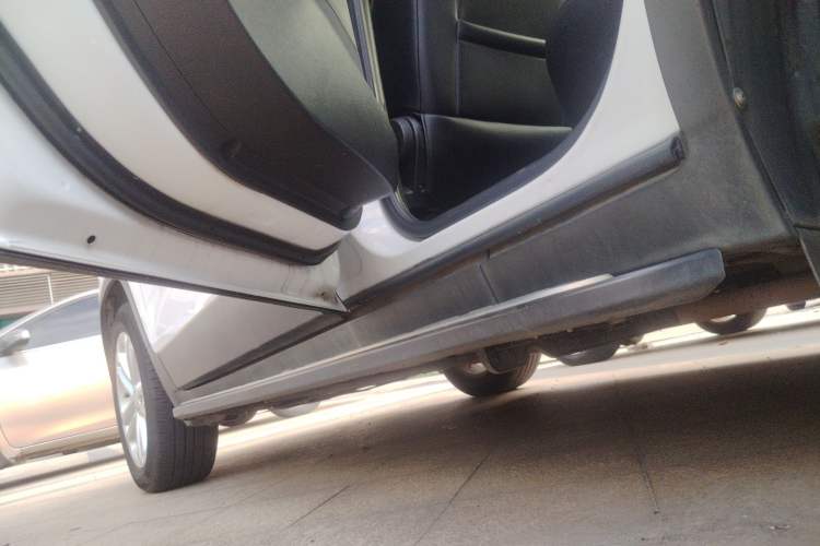 Used Chevrolet Trax 2016 1.4T Automatic Two-Wheel Drive Comfort Version with Sunroof
