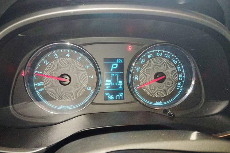 Used Chevrolet Lova RV 2016 1.5L Automatic Comfort Edition