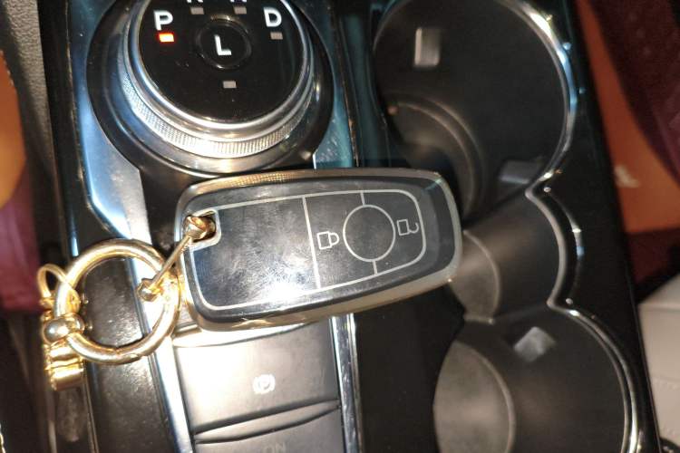 Used Ford Escape 2020 EcoBoost 245 Four-Wheel Drive Titanium Edition
