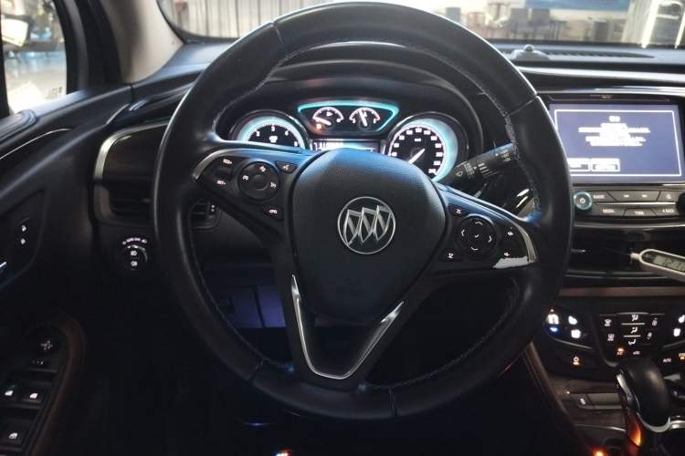 Used Buick Envision 2017 28T Four-Wheel Drive Luxury Model
