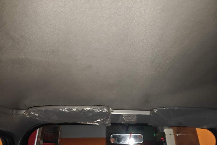 Used Wuling Zhiguang 2020 1.2L Practical Model China VI LSI