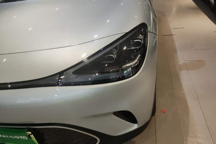 Used  #1 2024 Dynamic Luxury Edition
