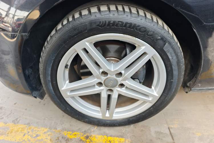 Used Audi A6L 2014 30 FSI Comfort Model
