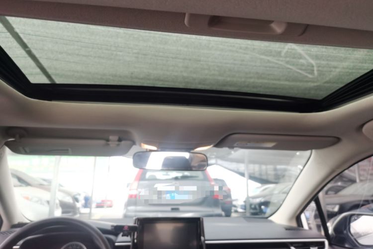 Used Toyota Corolla 2021 Dual-Motor 1.8L E-CVT Elite Edition
