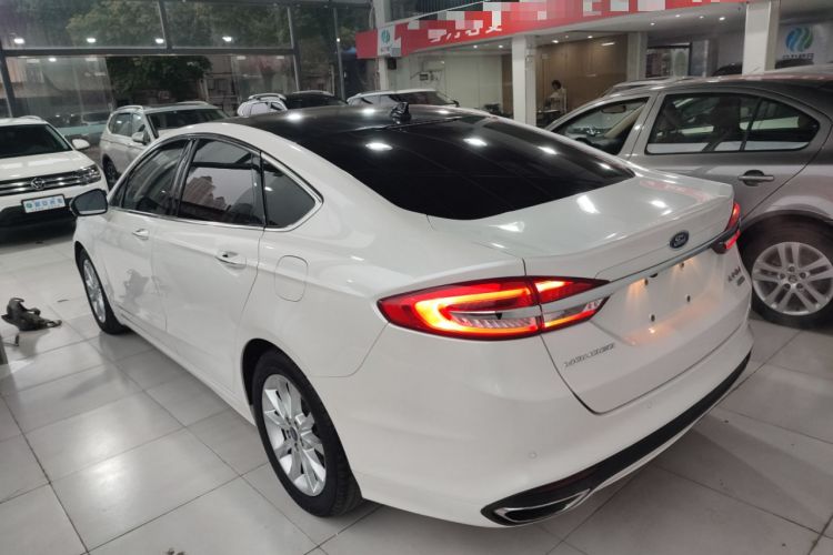 Used Ford Mondeo 2017 EcoBoost 200 Stylish Model
