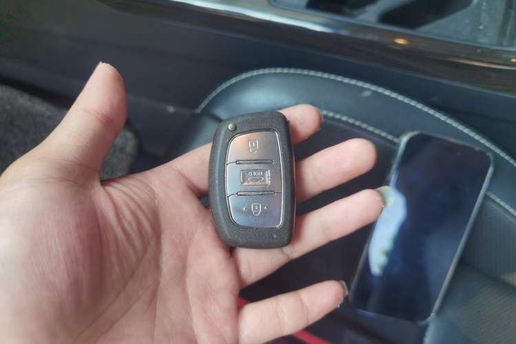 Used Hyundai Mistra 2016 1.6T Automatic Smart GLS