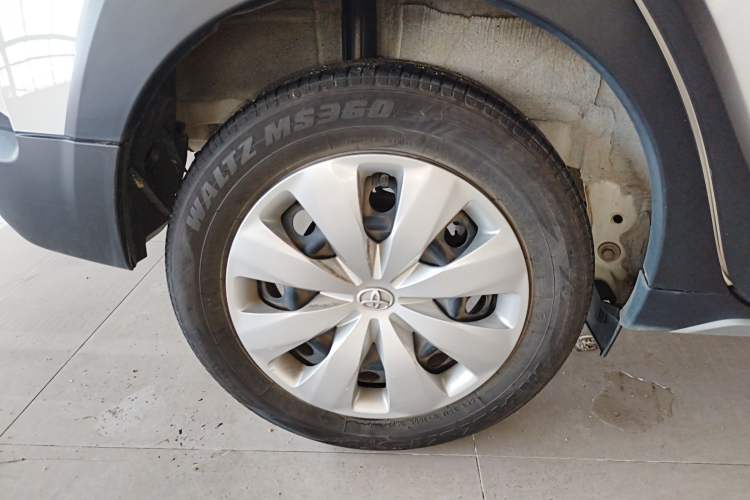 Used Toyota YARiS L 2022 X-Trail 1.5L CVT Leading PLUS Edition